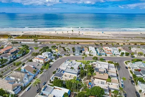 View/Area - 22 Half Moon Bnd, Coronado, CA 92118 photo 7 of 9