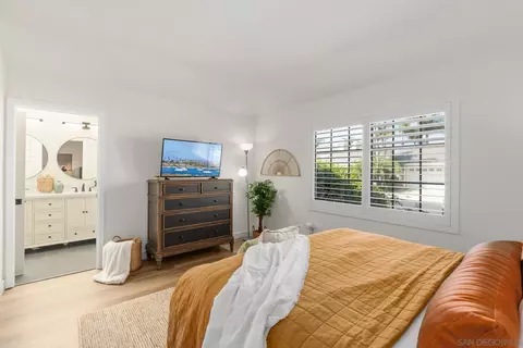 813 Spindrift Ln, Carlsbad, CA 92011 photo 12
