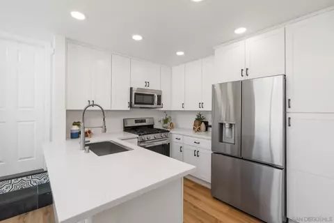 813 Spindrift Ln, Carlsbad, CA 92011 photo 6
