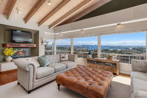 1216 Willow St, San Diego, CA 92106
