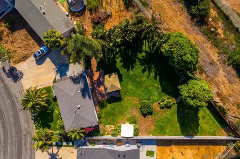 View/Area - 622 Sunset Dr, Oceanside, CA 92058 photo 3 of 6