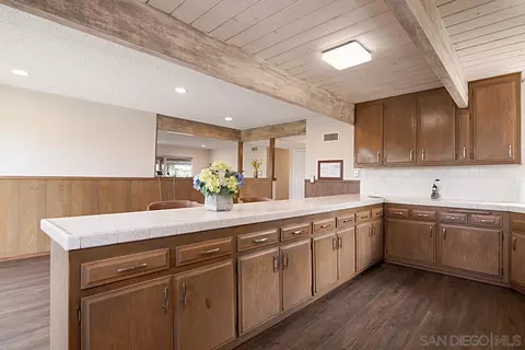 3369 Cristobal Way, Spring Valley, CA 91977 photo 12