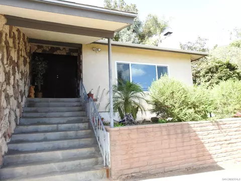 3764 Kenwood Dr, Spring Valley, CA 91977 photo 9