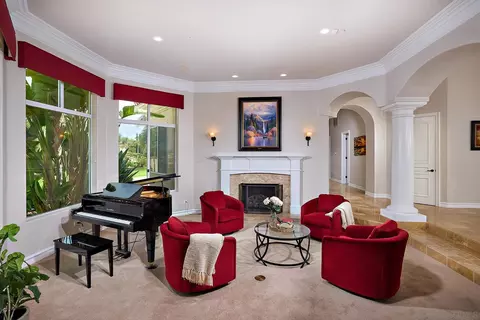 Living - 13331 Old Winemaster Ct, Poway, CA 92064 photo 1 of 4