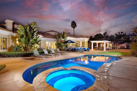 13331 Old Winemaster Ct, Poway, CA 92064