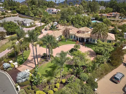 View/Area - 13331 Old Winemaster Ct, Poway, CA 92064 photo 1 of 4