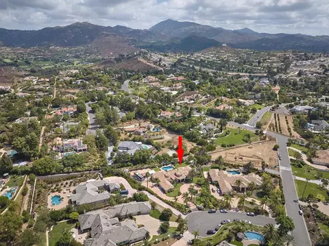 View/Area - 13331 Old Winemaster Ct, Poway, CA 92064 photo 2 of 4