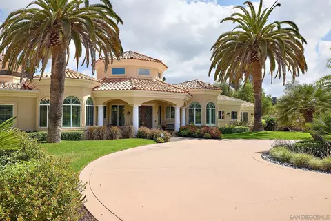 Exterior - 13331 Old Winemaster Ct, Poway, CA 92064 photo 7 of 23