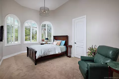 Bedroom - 13331 Old Winemaster Ct, Poway, CA 92064 photo 3 of 4