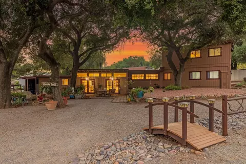 18333 Old Carousel Ranch Rd, Ramona, CA 92065 photo 2