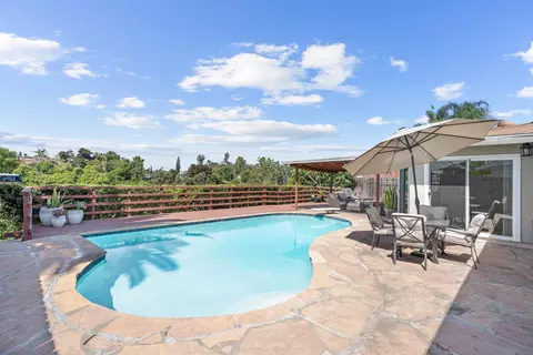 Exterior - 5760 Kelton Ave, La Mesa, CA 91942 photo 2 of 5