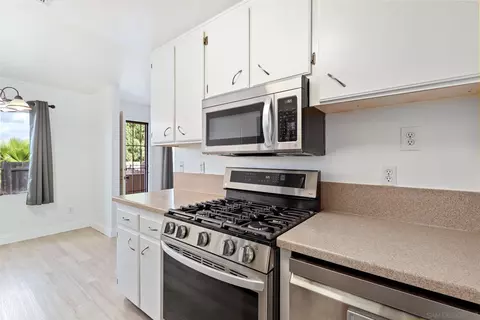 Kitchen - 6454 Quarry Rd #3, Spring Valley, CA 91977 photo 3 of 3