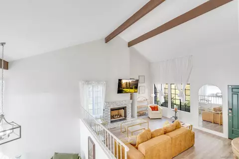 Living - 908 Correa Ln, Spring Valley, CA 91977 photo 7 of 8