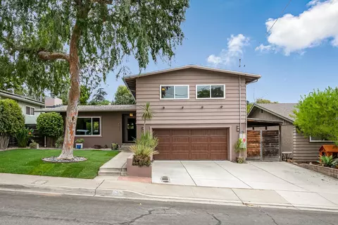 Exterior - 4655 Edenvale Ave, La Mesa, CA 91941 photo 9 of 21