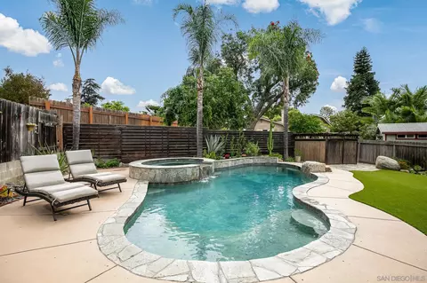 Exterior - 4655 Edenvale Ave, La Mesa, CA 91941 photo 4 of 21