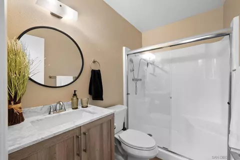 Bath - 15142 Jenell St, Poway, CA 92064 photo 1 of 2