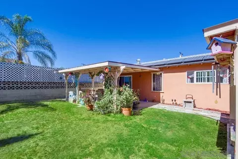 Exterior - 7949 Poplin Dr, Santee, CA 92071 photo 4 of 5