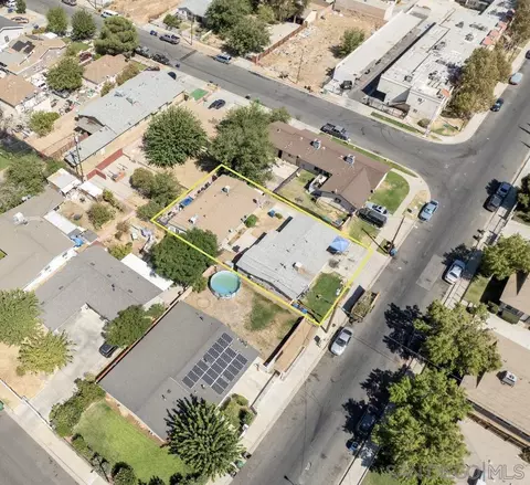 341-345 E Avenue Q7, Palmdale, CA 93550