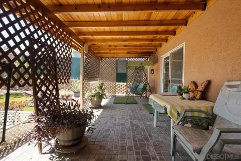 Exterior - 1119 Boulevard Pl, El Cajon, CA 92020 photo 4 of 8