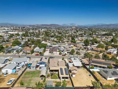 View/Area - 1119 Boulevard Pl, El Cajon, CA 92020 photo 2 of 4