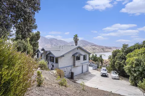 9997 Javelin Way, Spring Valley, CA 91977 photo 4