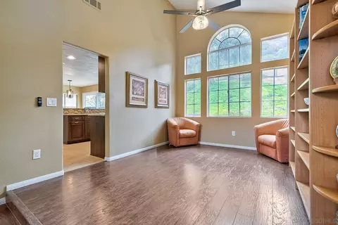 15763 Quiet Valley Ln, Poway, CA 92064 photo 9