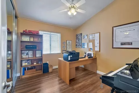 15763 Quiet Valley Ln, Poway, CA 92064 photo 23