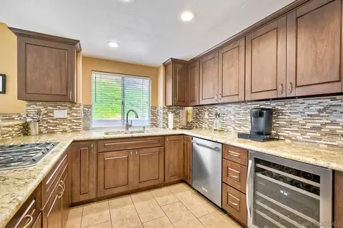 15763 Quiet Valley Ln, Poway, CA 92064 photo 11
