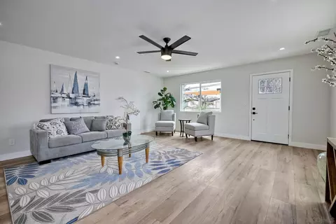 558 11th St, Imperial Beach, CA 91932 photo 4