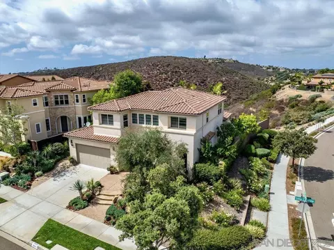 View/Area - 7091 Sitio Caliente, Carlsbad, CA 92009 photo 3 of 5