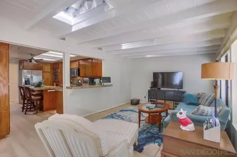 Living - 704 Old Bridge Rd, Fallbrook, CA 92028 photo 6 of 11