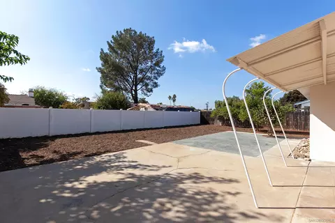 Exterior - 564 Ann St, El Cajon, CA 92021 photo 9 of 11