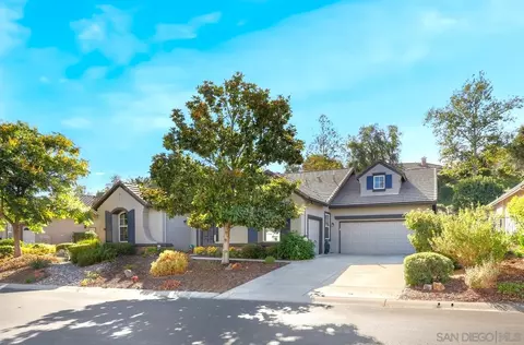 1032 Inverlochy Dr, Fallbrook, CA 92028 photo 1