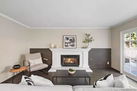 Living - 5138 Via Madrid, Oceanside, CA 92057 photo 3 of 3