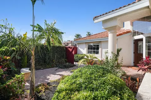 Exterior - 5138 Via Madrid, Oceanside, CA 92057 photo 7 of 16