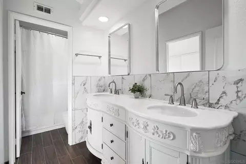 Bath - 5138 Via Madrid, Oceanside, CA 92057 photo 4 of 6