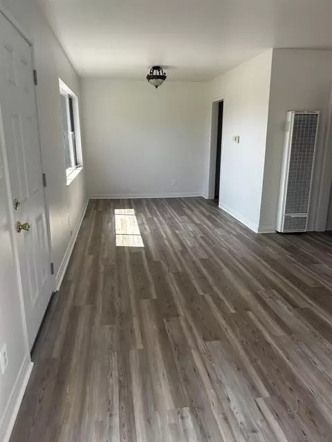 Living - 478 Carnation Ave, Imperial Beach, CA 91932 photo 1 of 2