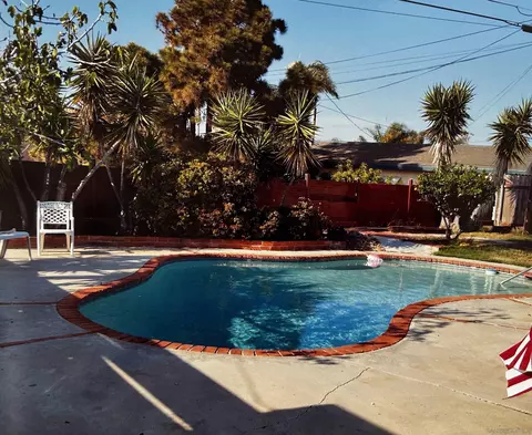 Exterior - 478 Carnation Ave, Imperial Beach, CA 91932 photo 3 of 3