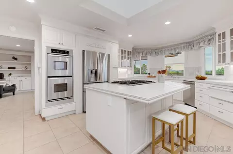 10461 Russell Rd, La Mesa, CA 91941 photo 19