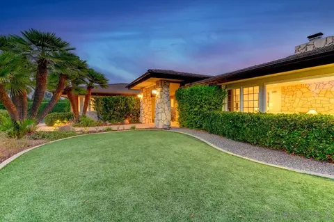 10461 Russell Rd, La Mesa, CA 91941 photo 8