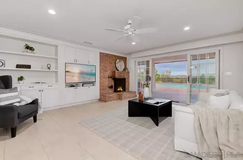 10461 Russell Rd, La Mesa, CA 91941 photo 22