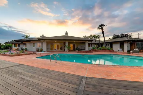 10461 Russell Rd, La Mesa, CA 91941 photo 40