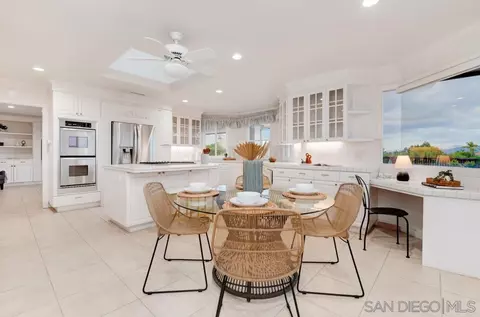 10461 Russell Rd, La Mesa, CA 91941 photo 17