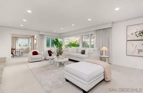 10461 Russell Rd, La Mesa, CA 91941 photo 12