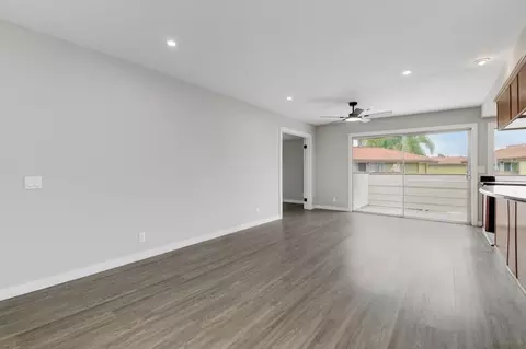 Living - 615 Fredricks Ave #144, Oceanside, CA 92058 photo 2 of 7