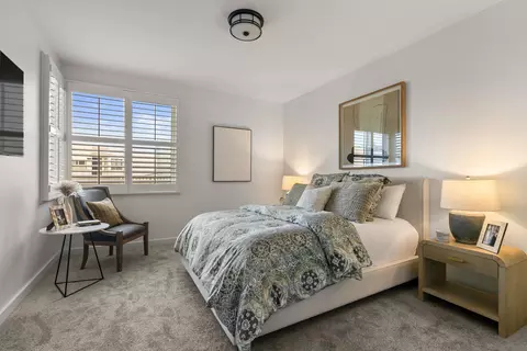Bedroom - 5430 La Jolla Blvd #C302, La Jolla, CA 92037 photo 1 of 2