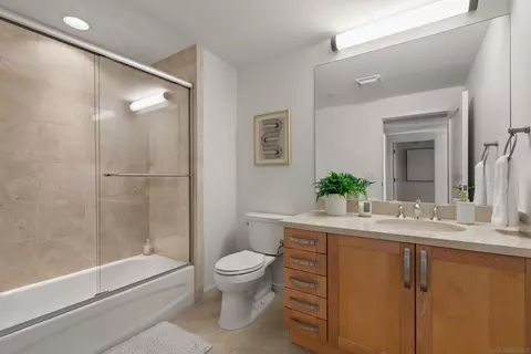 Bath - 5430 La Jolla Blvd #C302, La Jolla, CA 92037 photo 3 of 3