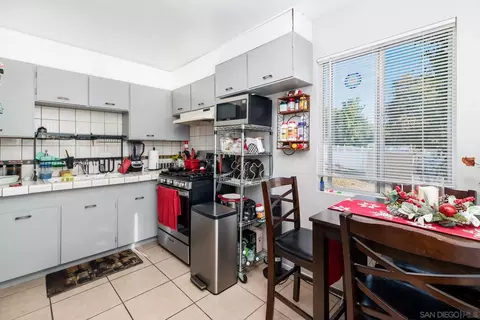 406-416 E 10th Ave, Escondido, CA 92025 photo 11