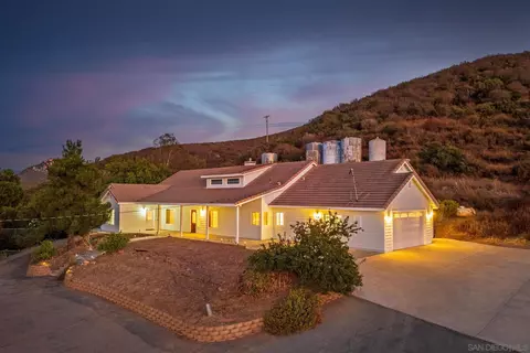22365 Jans Oak Vw, Ramona, CA 92065