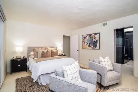 Bedroom - 2349 Rue Adriane, La Jolla, CA 92037 photo 2 of 6